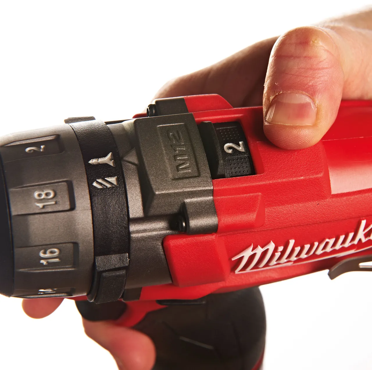 Milwaukee 4933440568 M12 CD-202C 12V Fuel Compact Cordless Screwdriver (2 x 2.0ah Batteries)