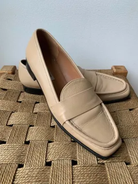 Second Main Loafer - Beige