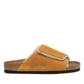 Stüssy  Birkenstock Suede Shearling Slide Caramel 